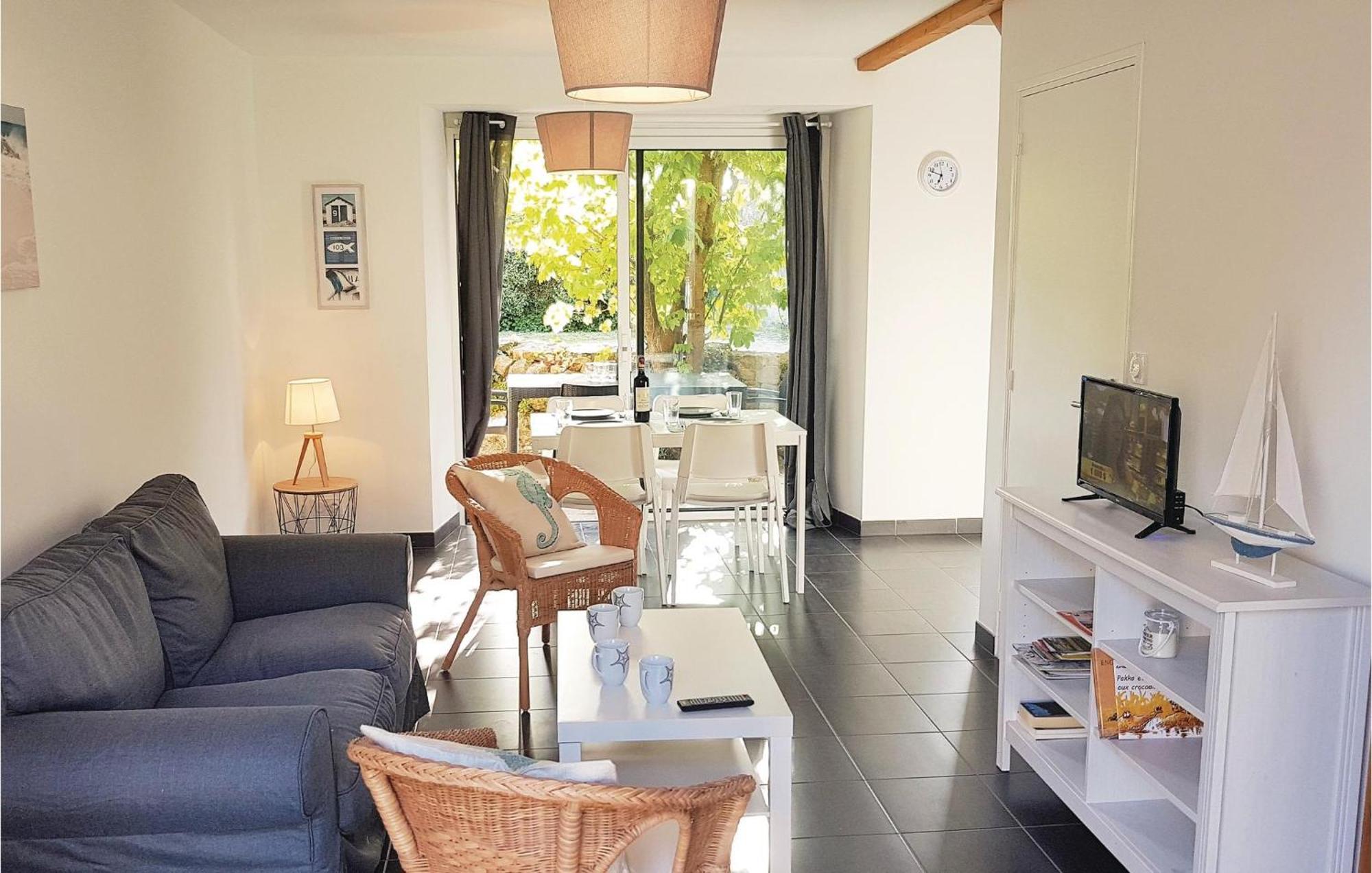 Beautiful Home In Erdeven With Kitchenette Dış mekan fotoğraf